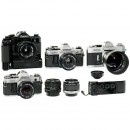 4部带附件的Canon单反相机