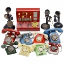 23 Toy Telephones