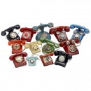 25 Toy Telephones