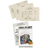 印有完整莱卡相机样图的3块牌子