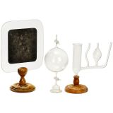 4个物理展示模型