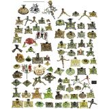 大量圣诞树底架 (Large Collection of Christmas Tree Stands)