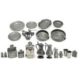若干锡制家用器具 (Collection of Pewter Kitchen Antiques)
