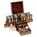 英国产家用医药箱 (English Mahogany Medicine Chest)