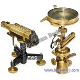 测量工具 (Surveying Instruments)