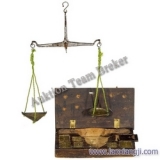 度量衡工具 (Scales & Weights)