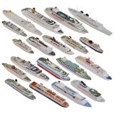 19 Scale 1:1.250 Model Ships